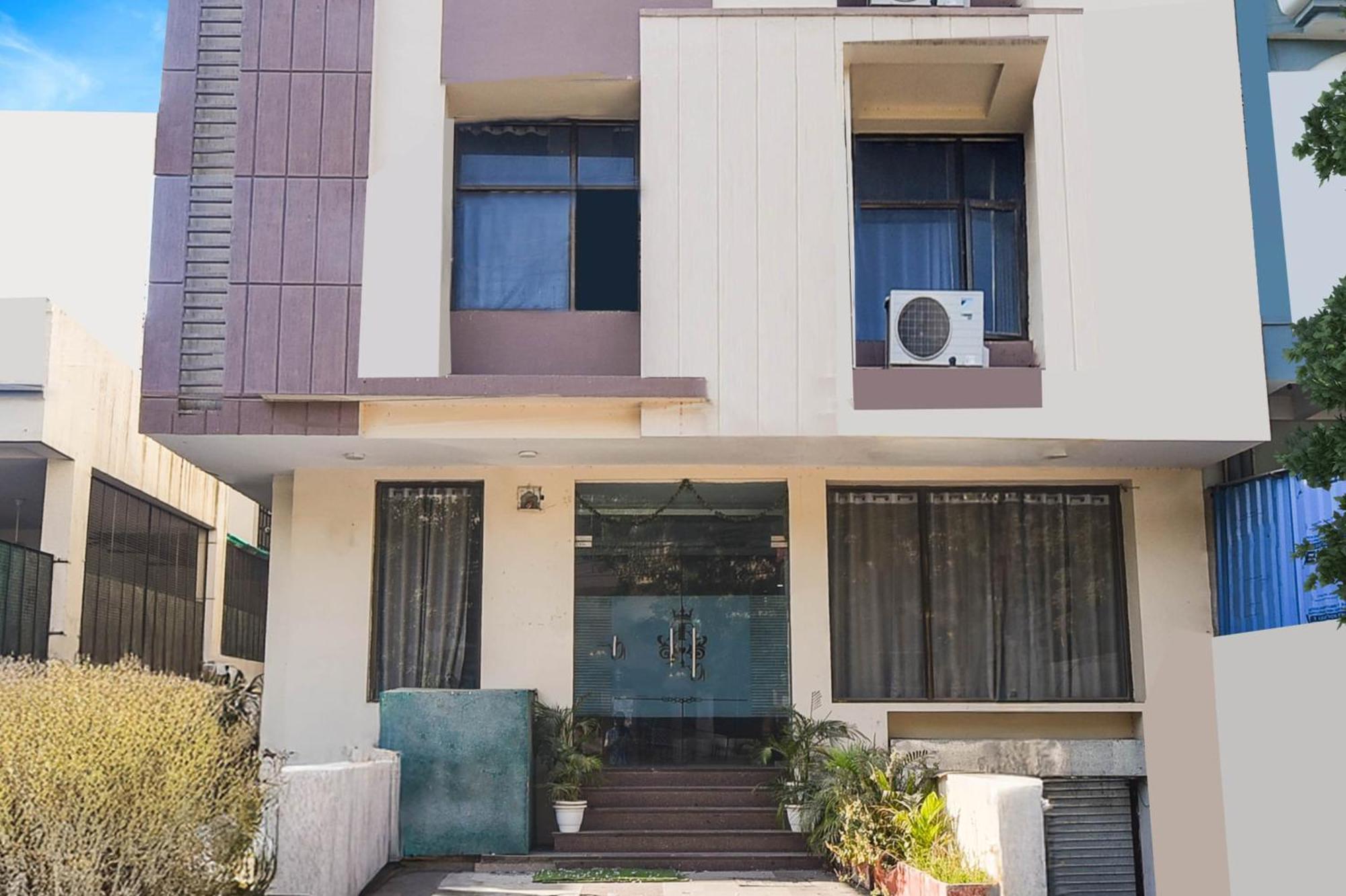 Townhouse Malviya Nagar Near Airport Formerly Royal Residency 3* Jaipur