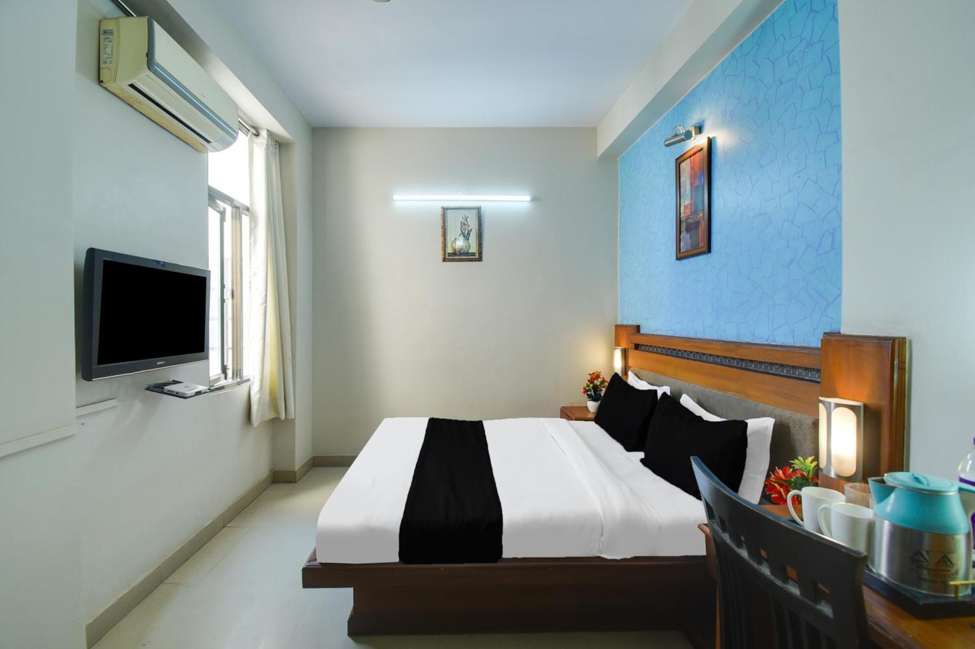 Townhouse Malviya Nagar Near Airport Formerly Royal Residency Hotel 3*