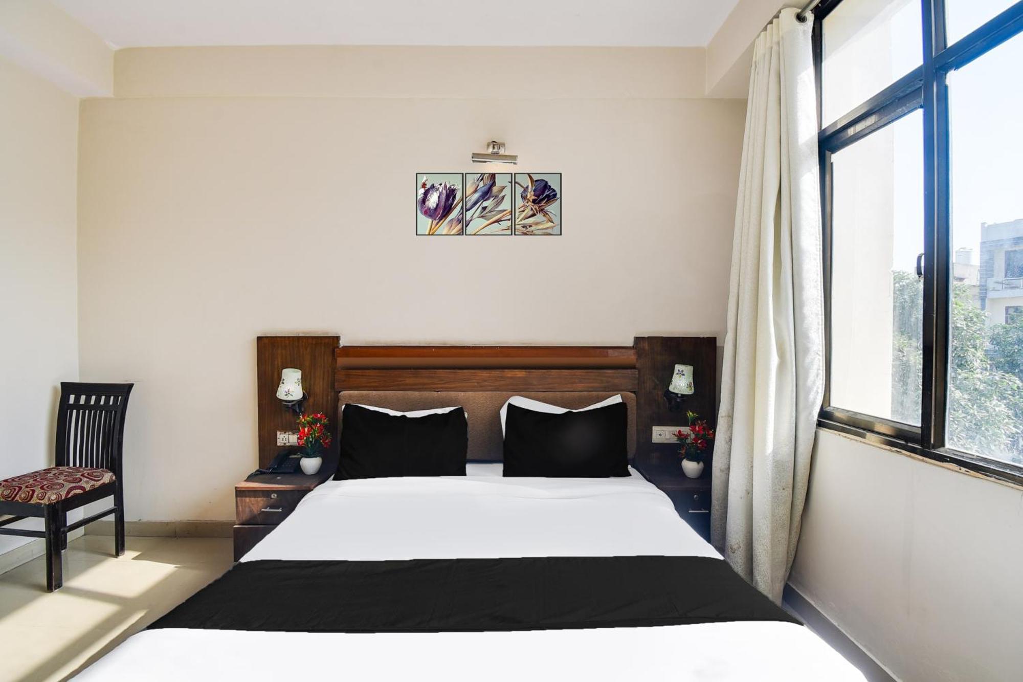 Townhouse Malviya Nagar Near Airport Formerly Royal Residency Hotel 3*