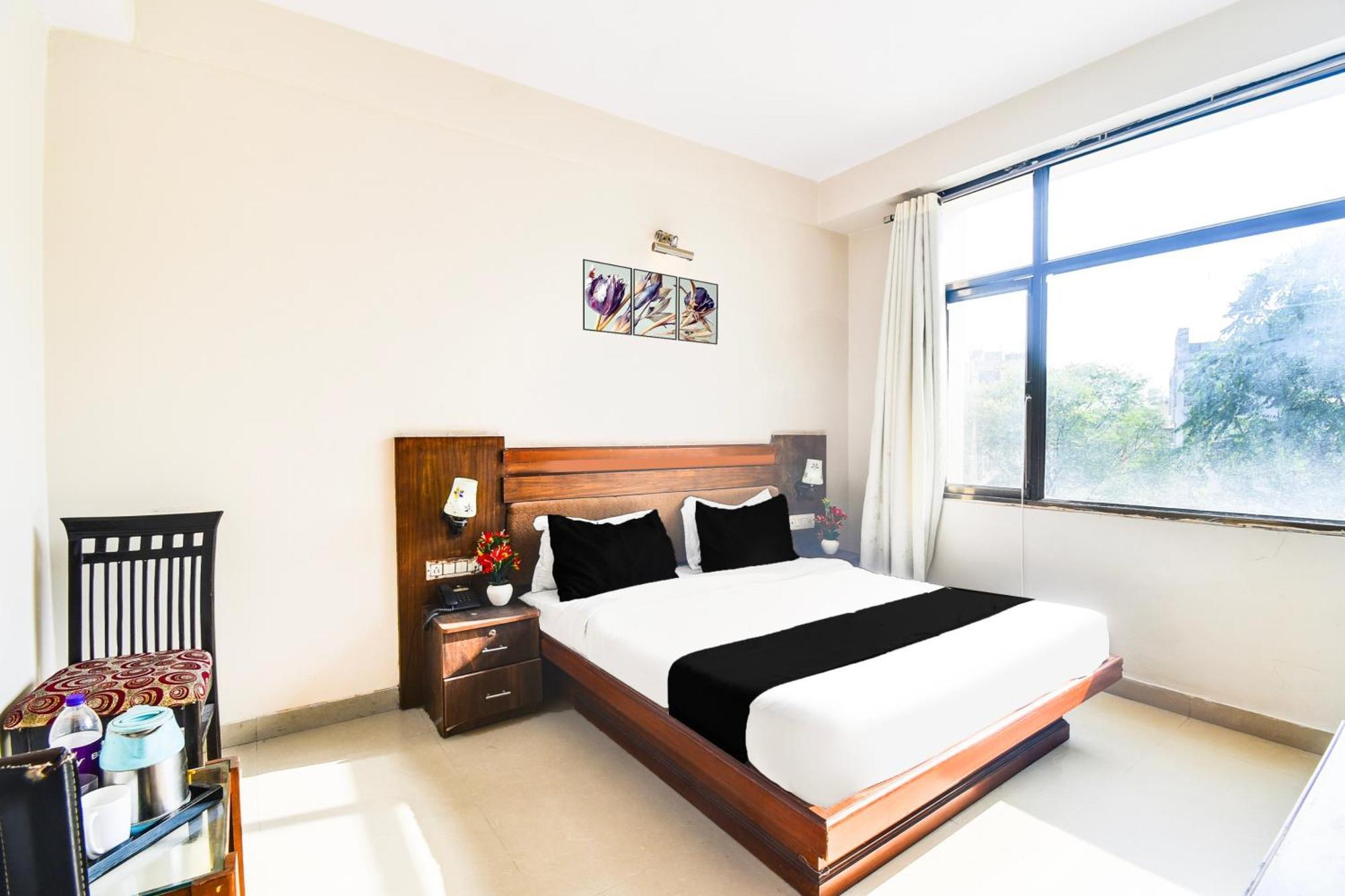 Townhouse Malviya Nagar Near Airport Formerly Royal Residency